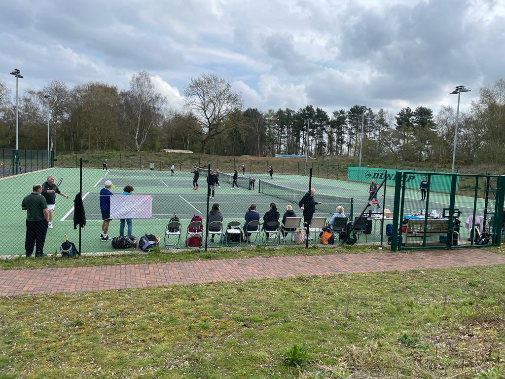 tattershalltc's tweet photo. We had 22 men &amp; women playing in the adults ‘Play Your Way to Wimbledon’ doubles event today 🎾

Lots of great matches and fun had by everyone 🤩

Well done to everyone today 👏  Here’s to the next one 😉

#playyourwaytowimbledon https://t.co/Dznq8XPrXa