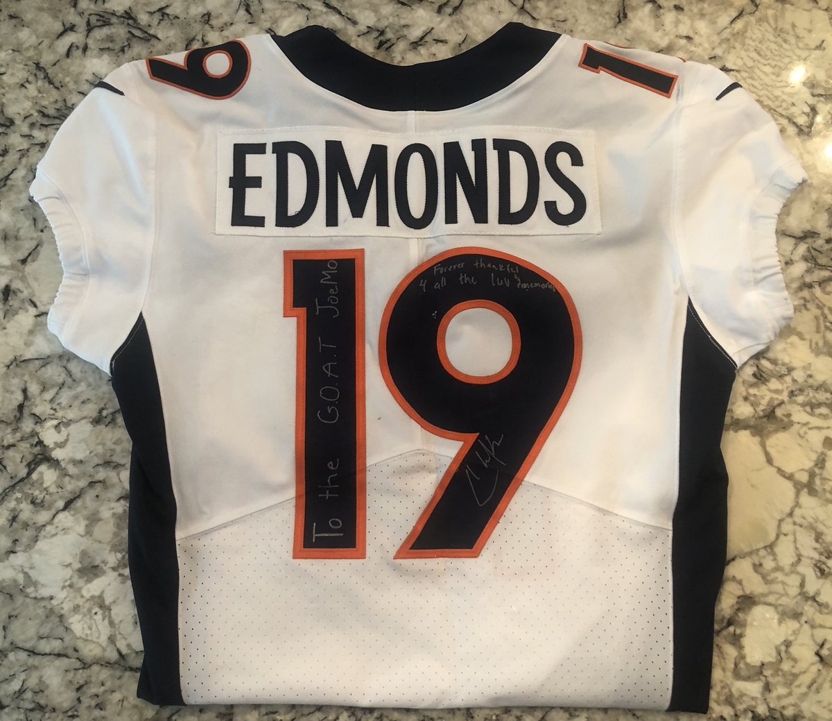 BallCoachJoeMo's tweet photo. 1 FCS offer.
Jerry Rice Award Winner
3x All-Patriot League
1x Patriot League POY
2x FCS All-American
4th Round Draft Pick
Entering 6th @NFL Season

No one more deserving.

Nothing Given. Everything Earned.

@Buccaneers getting a GREAT player &amp; BETTER person.

Much Love! https://t.co/AlumKnh7jo