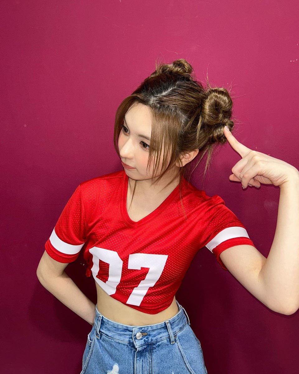 NMIXXTurkiye's tweet photo. 230415 | 📸 #BAE Instagram Güncellemesi 

Baeddoyang~ (Bae yine ikili saçla) 
 
#NMIXX #BAE #Solstagram  #Bae #yine #ikilisaçla #heyecanlıyım #musiccore https://t.co/a41yQ2PXmn