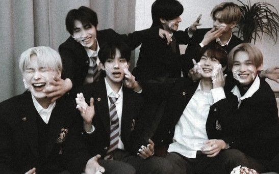 orphicpen's tweet image. #shopeeau series.
— wherein hishi (hsn), jico (wnk), sylren (jkhn) and jeremy's (pjs) universe exists.