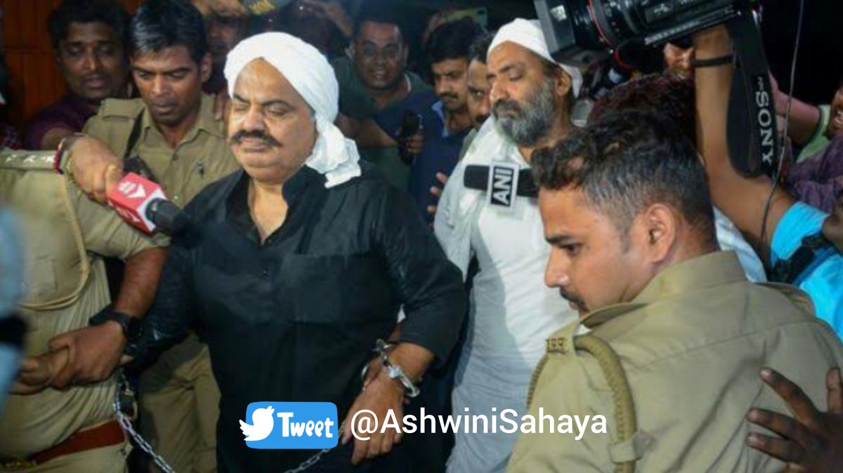 Big Breaking News: 
Mafia-turned-politician Atiq Ahmed and his brother Ashraf Ahmed shot dead while being taken for medical in Prayagraj.

Two-three assailants reportedly opened fire on them + #Uttarpradesh #AtiqueAhmed #UmeshPalMurder