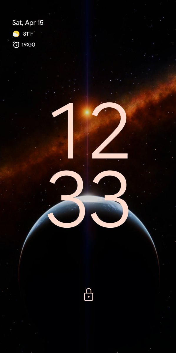 grinning_crow's tweet image. Quote with your lock screen