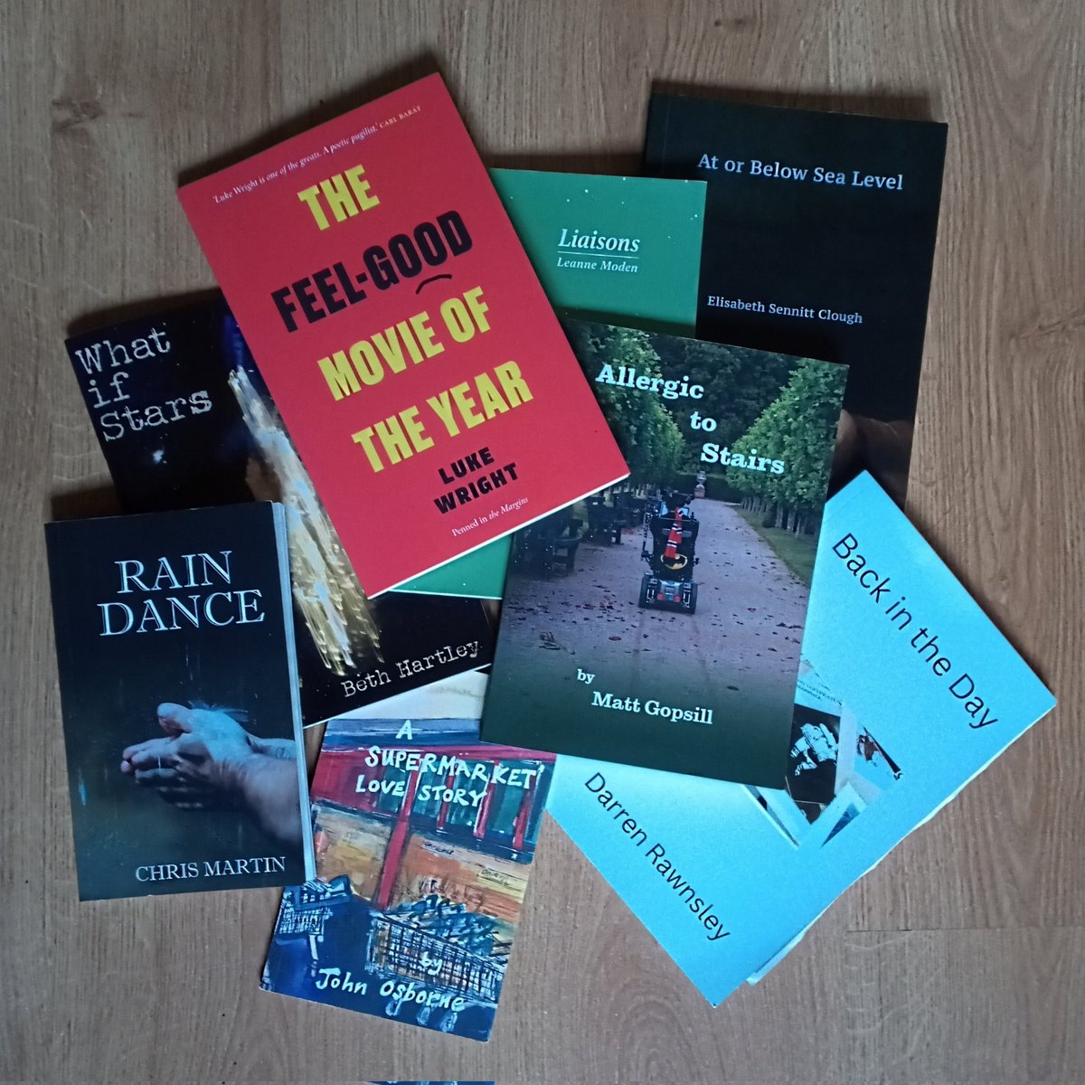 ScottACoe's tweet photo. At this month's #poetry at Walkers Bookshop in #Stamford, I read poems from Matt Gopsill ( @partdalek ), Beth Hartley ( @beesmade ), Chris Martin ( @abolish_minutes ), Darren Rawnsley, @LeanneModenPoet @JohnOsRadioHead @LizSennitt &amp; @lukewrightpoet 
#booklovers #writerslift https://t.co/3eBwfMIOzW