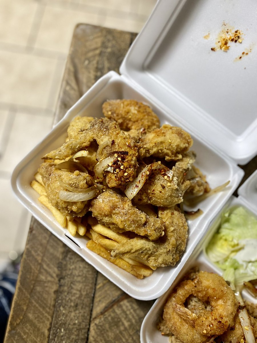 salt n pepper chicken 🫶🏾 a 409 staple