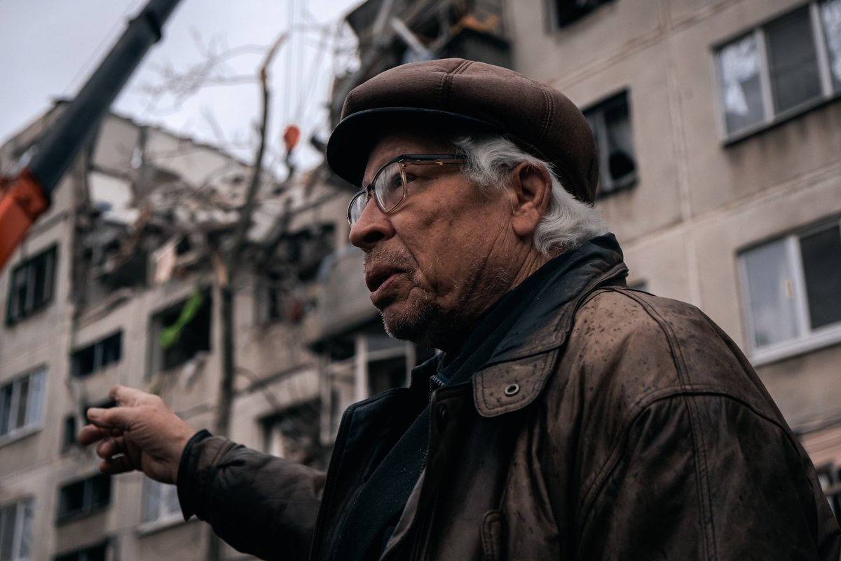 _wizards_tale_'s tweet photo. The population of Sloviansk until February 24, 2022 was 111k.
On April 14, another terrorist act by Russia happened. 11 people have already died from this attack, including a two-year-old child.  The search continues.

#WarInUkraine #RussiaWarCrimes #RussiaisATerroistState https://t.co/vgxvyOoFVG