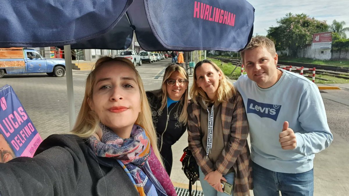 Esta mañana estuvimos con el equipo charlando con los vecinos en #Hurlingham