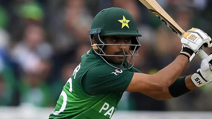 دنیا دا کم بدنام کرے سوہنیے
جٹ جو وی کرے سر عام کرے سوہنیے 
🐐.