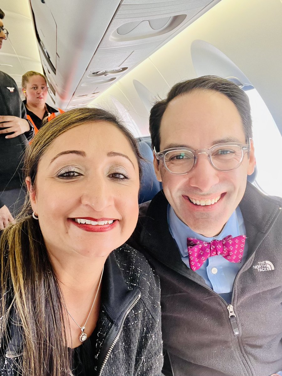 Final Day of the #NEGEA23 Annual Meeting <a href="/TheNEGEA/">TheNEGEA</a> and the meet/greets continue on the plane. Heading back home to NY <a href="/JFKairport/">John F. Kennedy Airport</a> Many attendees on this <a href="/Delta/">Delta</a> flight ✈️ including Dr. Yoni Amiel @jmamd!  Until next time folks!  It’s been fun!✌🏼