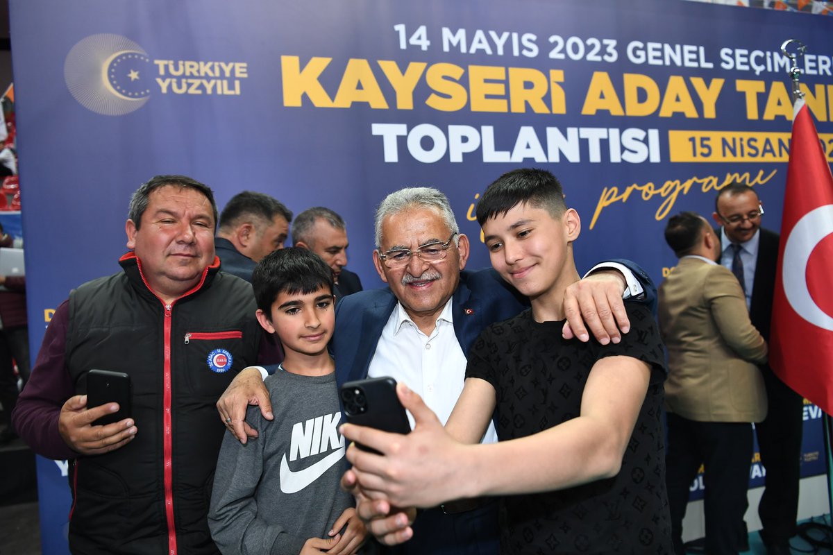 Memduh Büyükkılıç