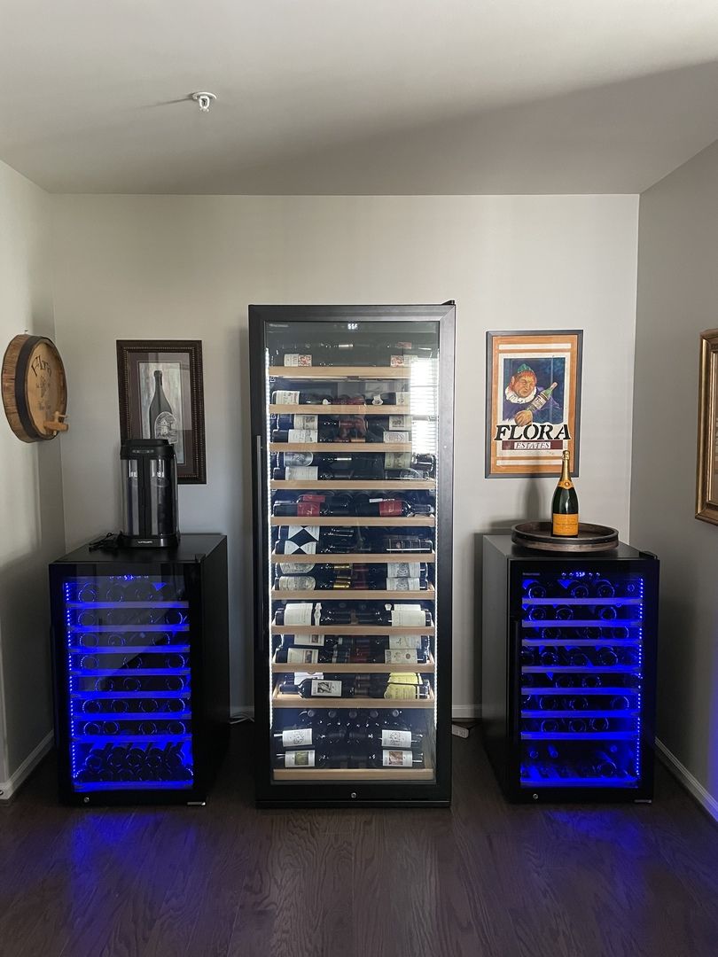 WineEnthusiast on Twitter "Spot any familiar bottles? 🧐 Shop the XL 300bottle cellar 👉 http