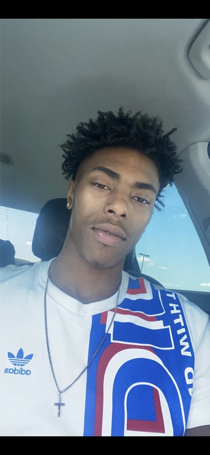 FtxeK8wXwAEVOXc?format=jpg&name=900x900