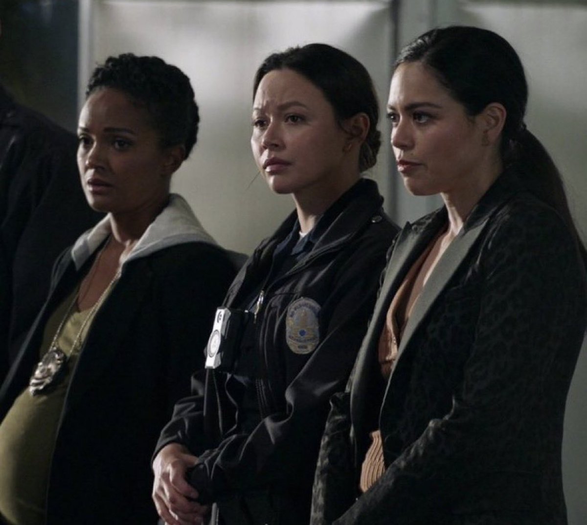 CHENFORDSEN's tweet photo. We are about to soon have 4 detectives in the show!! #TheRookie https://t.co/jDOlgGOYVz