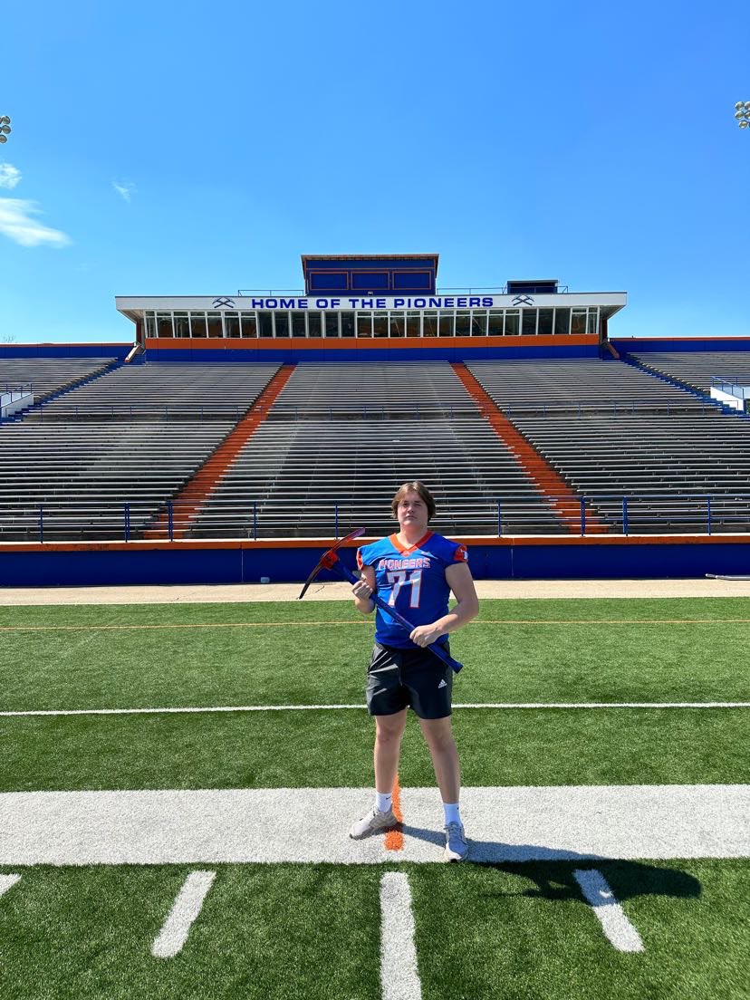 Had a great time at Platteville yesterday! Exited to see where this goes in the future <a href="/Ryan_Munz/">Ryan Munz</a> <a href="/UWPlattFootball/">UW-Platteville Football</a> <a href="/Allenbt29/">Brent Allen</a>