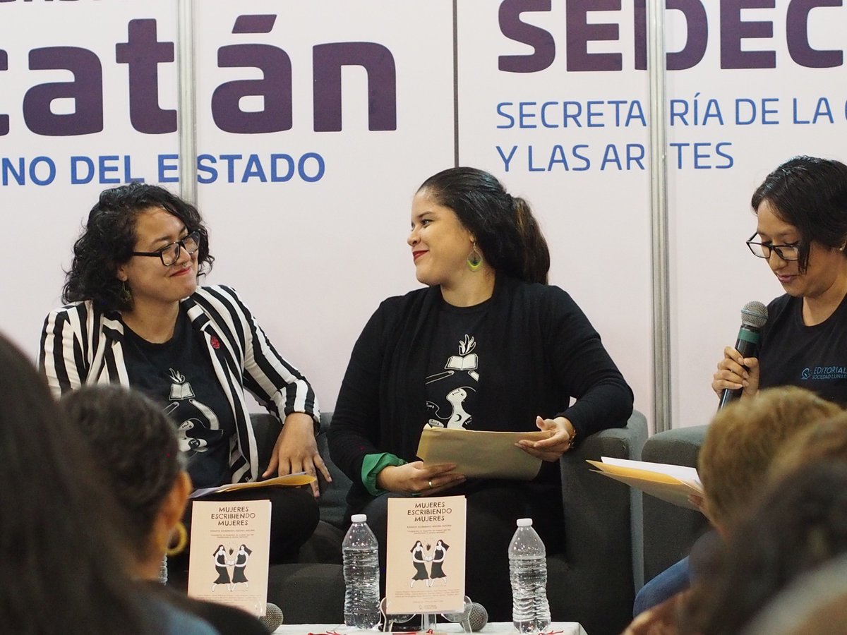 RedMedeas's tweet photo. El pasado 14 de marzo tuvimos la primera presentación de nuestro proyecto MUJERES ESCRIBIENDO MUJERES. Trabajamos por muchos meses y logramos que esa publicación especial se convirtiera en nuestro primer libro 😍 #FILEY #MujeresEscribiendoMujeres https://t.co/Yjtse2Xmvb
