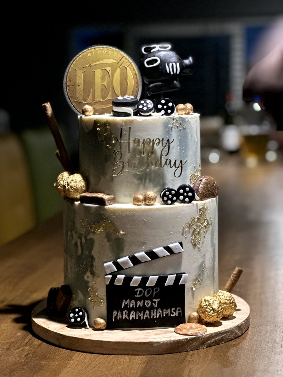 An eye for detail and brain for brilliance, your dedication and hard work have always been unbelievable. 💯
A very happy birthday to our DOP <a href="/manojdft/">manoj paramahamsa</a> sir 😊

#Thalapathy <a href="/actorvijay/">Vijay</a> sir <a href="/Dir_Lokesh/">Lokesh Kanagaraj</a> <a href="/trishtrashers/">Trish</a> <a href="/Jagadishbliss/">Jagadish</a>

#Leo