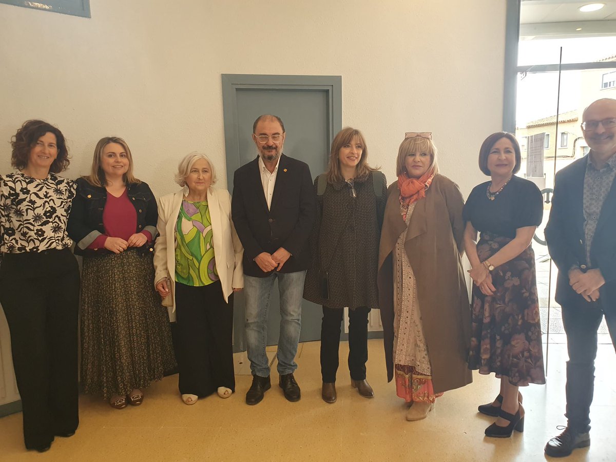 JLambanM's tweet photo. Con la gran actriz aragonesa #MarisolAznar de @OregonTv, las mujeres progresistas ejeanas han celebrado el 20 Aniversario de su Foro. Tanto por el @aytoejea como por su movimiento asociativo, #Ejea ha estado siempre a la vanguardia del feminismo aragonés https://t.co/H0U448BD0k