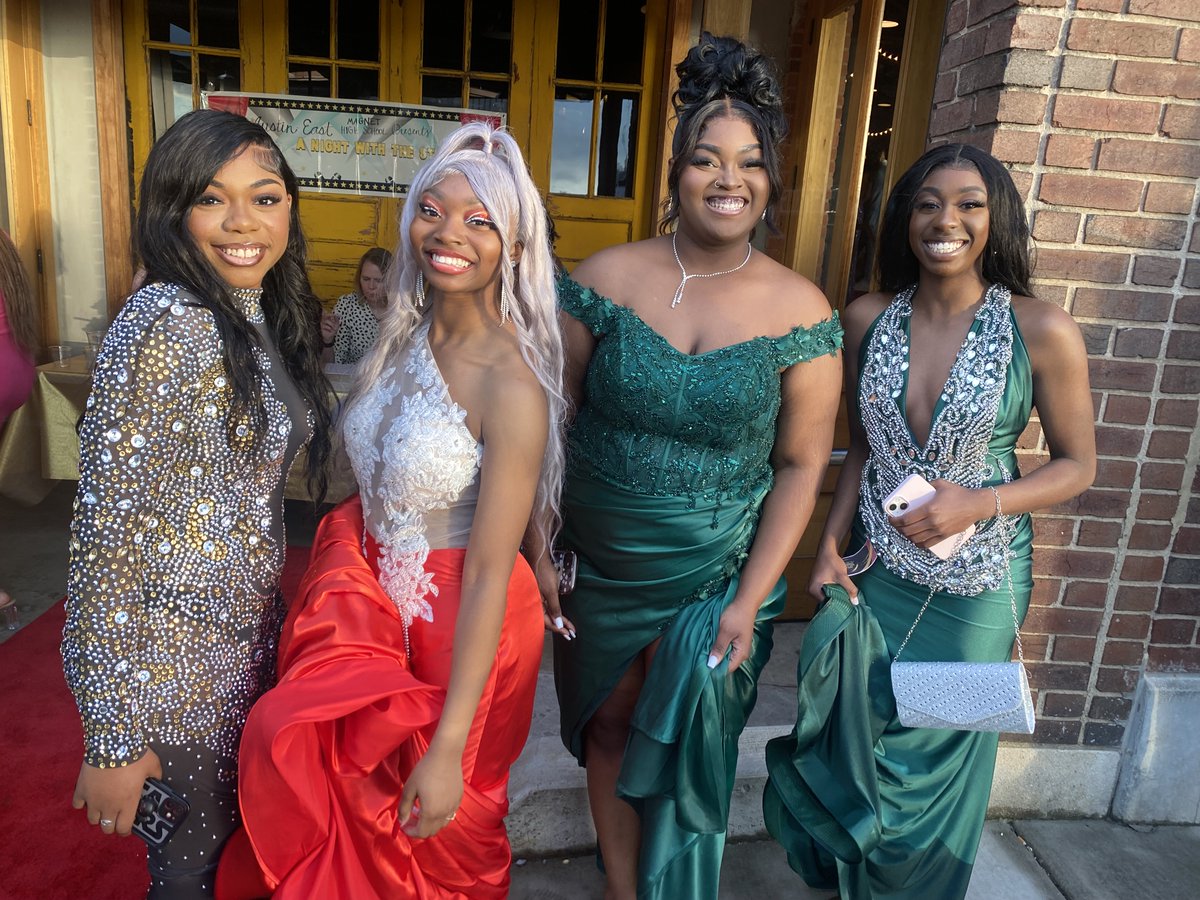 jenna watson tweet media