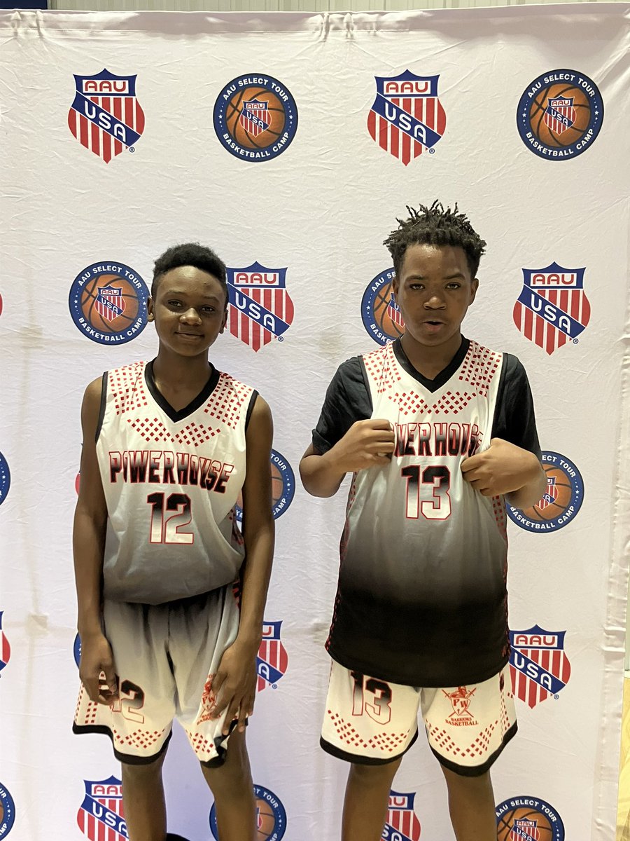 Powerhouse Warriors 2029 frontcourt was the bread and butter for their first win of the day. The two combine for 26 points with a High Low game. They grabbed a large amount of rebounds on both ends.

12 Dashawn Fullwood 16pts
13 Kaesean Hill 6pts

<a href="/AAUSelectTour/">AAU Select Tour</a> <a href="/UnderratedAthl_/">Underrated Athletes</a>