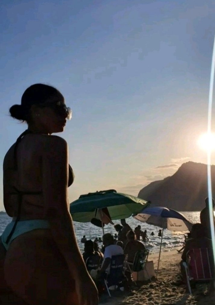 Ttda_poly17's tweet photo. O rosto🥰/ O corpo🤤 https://t.co/kSWQwfpy3T