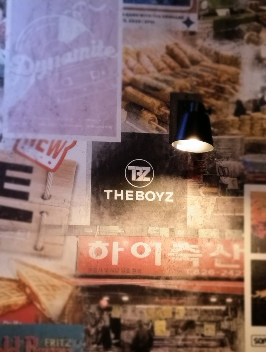 Первое что я увидела когда села 🍇🍇🍇