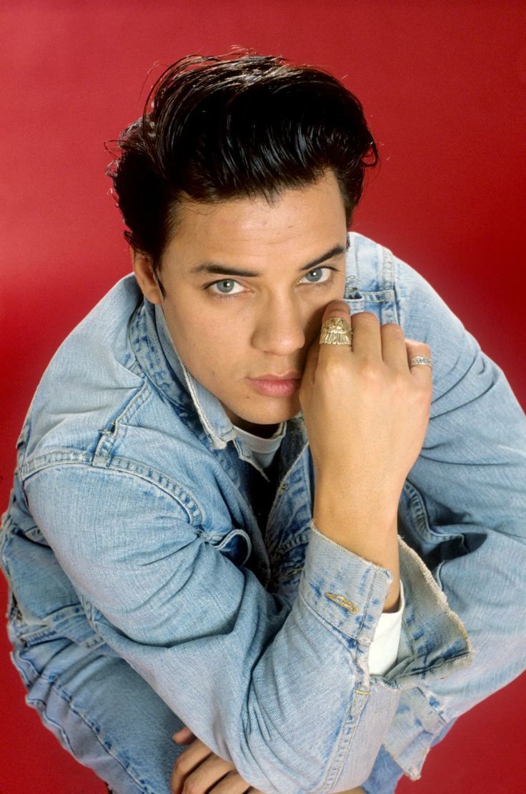 barbaravitali2's tweet photo. Remembering #NickKamen April 15,1962_May 4,2021 (Age 59) #EachTimeYouBreakMyHeart #Pop https://t.co/qT492j7zoT