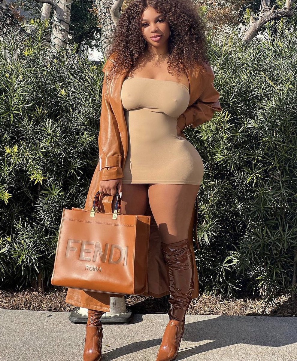 wifiyamboka's tweet photo. Les petits comptes mettez vos @ @capriciamandala  on se donne la force.
Objectif 50K.@capriciamandala ♥️♥️♥️♥️♥️@capriciamandala Capriciamandal ♥️. https://t.co/azsdjhVwfg