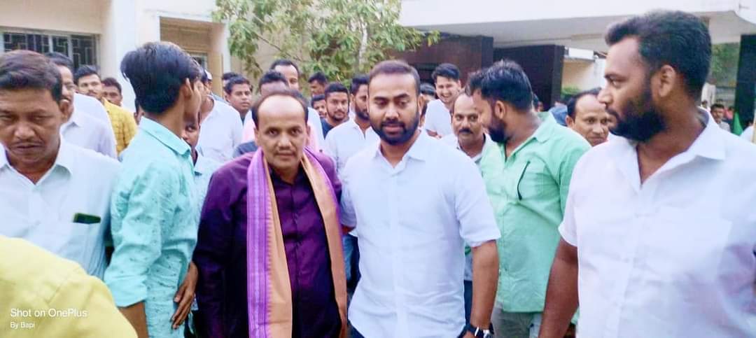 BiswalSouvic's tweet photo. ସଭିଙ୍କୁ ମୋର ଆନ୍ତରିକ ଶୁଭେଚ୍ଛା ଜ୍ଞାପନ ସହ ହୃଦୟରୁ ଅଶେଷ କୃତଜ୍ଞତା ଜଣାଉଛି।🙏
#ପ୍ରଗତି_ପଥରେ_କଟକ_ମହାନଗର 🏢 #ChoudwarCuttack 💐
#DevelopmentWorksInCuttack 👏 #Odisha https://t.co/PkM7WETuDR