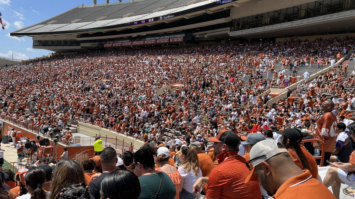 The Autopian on Twitter "UT Austin Parents' Weekend. How many people