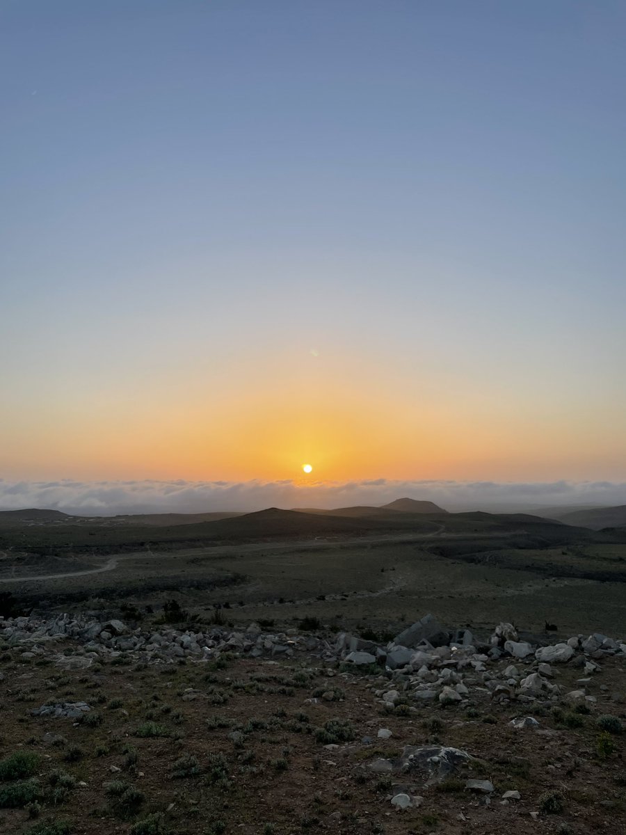 Sunset over the clouds at Jebel Samhan 🌅🏔️🧡 #oman #salalah #jebelsamhan #traveltooman #صلاله #خريف