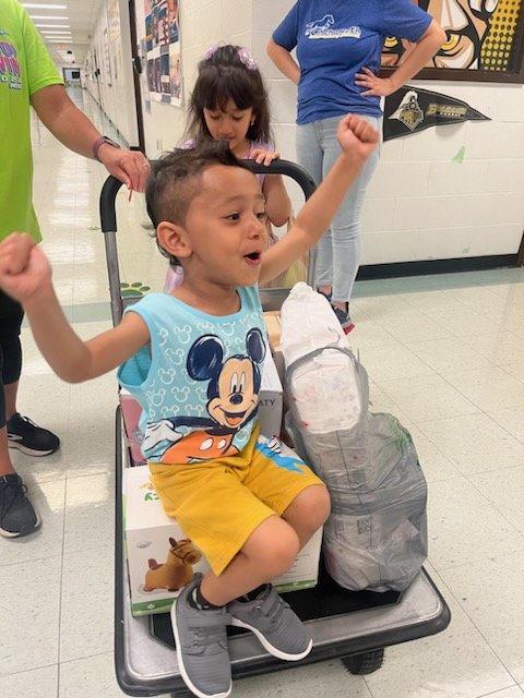 HMFRC's tweet photo. Our first annual East Area Early Childhood Parent Resource Fair was a hit! So many great free resources for families today. I love my team❤️ FRYSC Rockstars🤟 @HiteElementary @MiddletownES @GoffnerGwen @JCPSAsstSuptASP @Director_FRYSC @JCPSKY https://t.co/k7koGvTXl7
