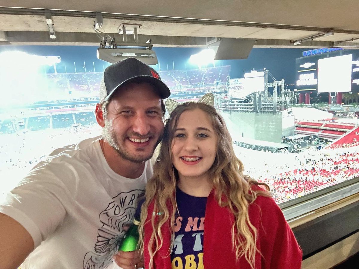 Had the opportunity to take my favorite #swifty to see Eras from the suites. 

”Hold onto the memories, They will hold on to you. And I will hold on to you.”#TheErasTour #TheErasTourTampa