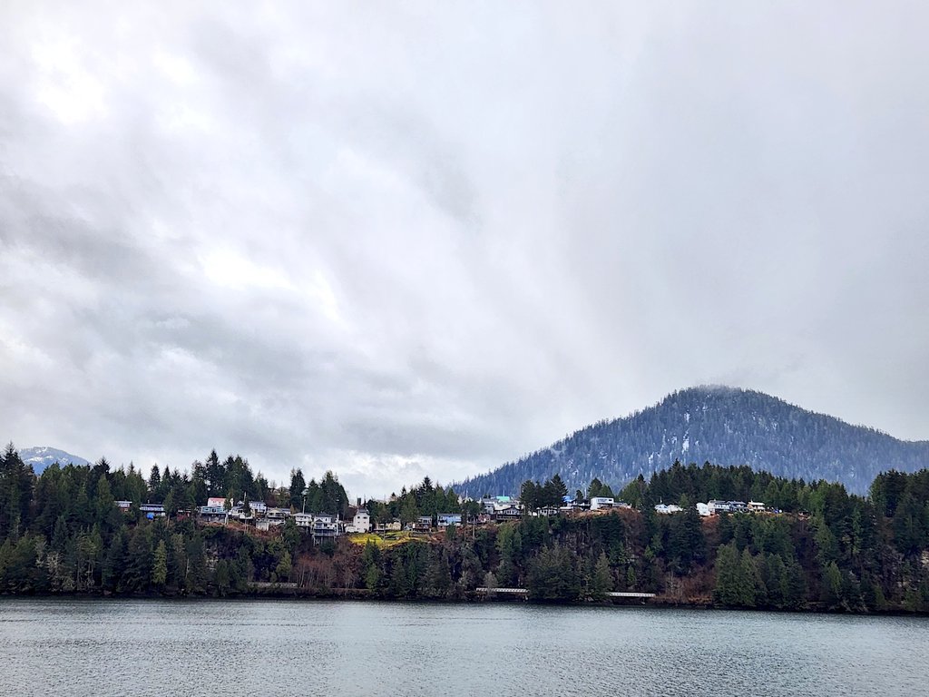 Hey #PrinceRupert, it's a beautiful day to tour one of the <a href="/RoyalCanNavy/">Royal Canadian Navy</a>'s patrol ships. Join us at Seal Cove today until 4pm for public tours. A sailor will greet you at the gate and escort you onto the base. Everyone is welcome! #WeTheNavy #SeaForYourself
