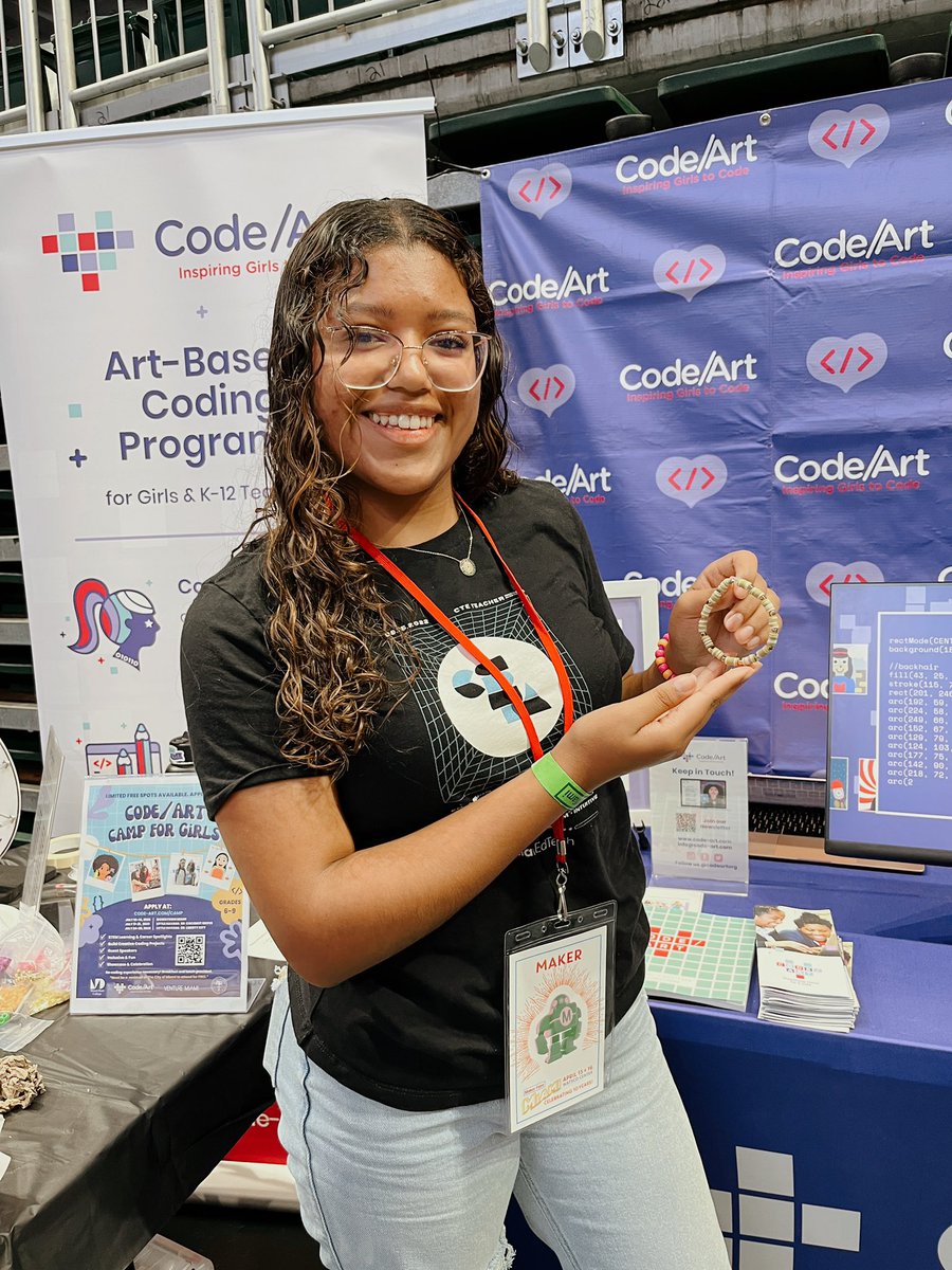 codeartorg's tweet photo. Day 1 @makerfairemiami ✔️ We’ve been having a blast learning how computers work by making #binarybracelets ! So cool to be around all sorts of creatives, makers, artists and technologists at this exciting event. #miamitech #miamitechmonth #STEMeducation https://t.co/FAiyFXedPd