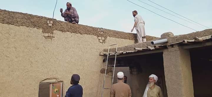 یہ تھا وفاقی مذہبی امور مفتی عبد الشکور کا مسکن اور یہ ہے اسکی اپنی سواری 💔😭 pic.x.com