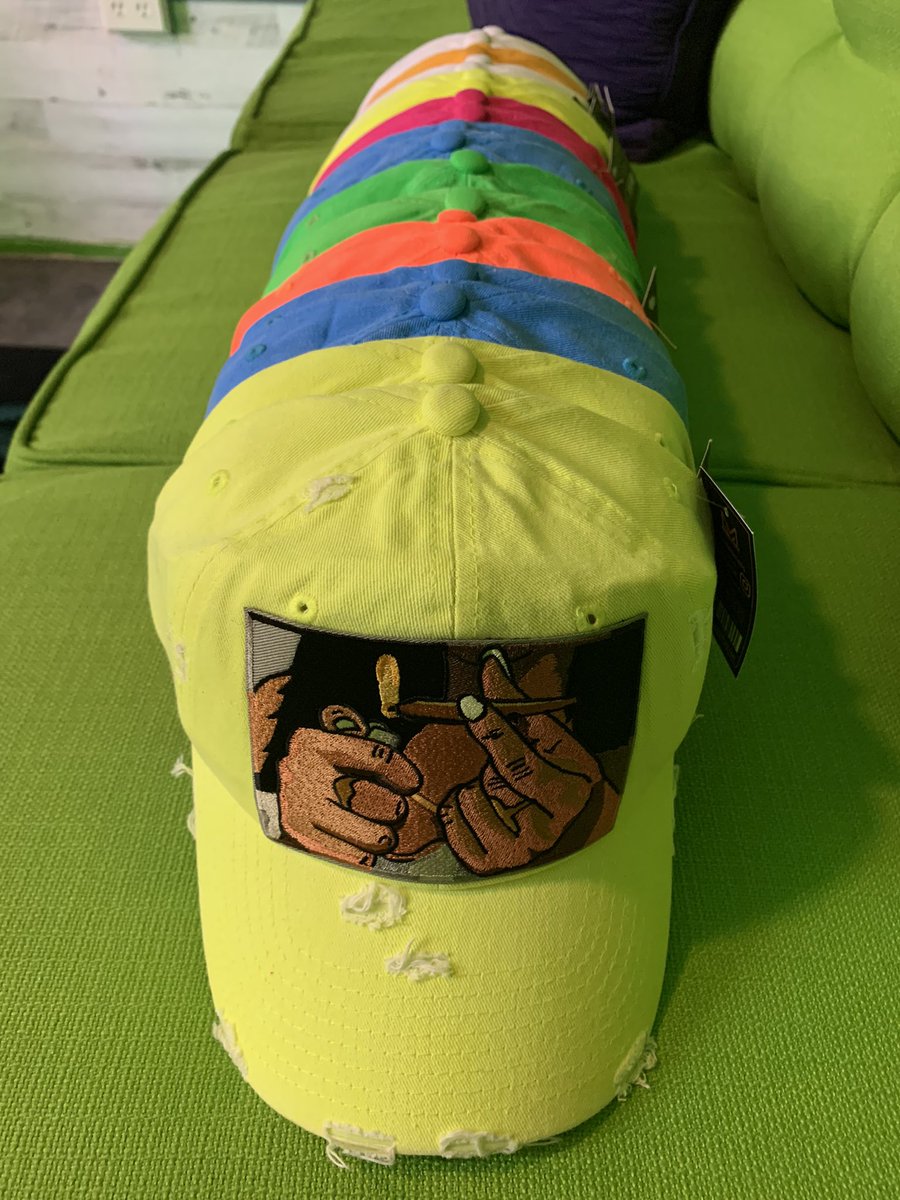 HEMPmatized's tweet photo. Taste the #rainbow #TeamFollowBack #HEMPmatized 
#VoteHEMP
#Vapes
#Dab
#Edibles
#Geek
#Hookah
#Gravityinfuser
#Karaoke
#Urban
#Downtown
#Knoxville
#Tennessee
#EastKnoxville
#Topicals
#Flowergarden
#Thicket 
#MedicinalProducts https://t.co/bFJhh7cgwN