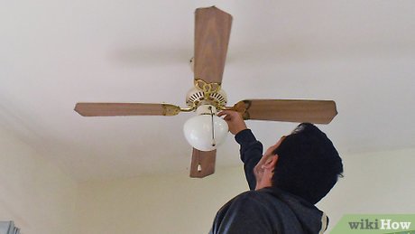 Direction matters—even for your ceiling fans! Fans are a great way to keep your energy bill down and help your AC unit in the warmer months. Counterclockwise is the way to go in the spring and summer. Check out this article on how to DIY: buff.ly/3GI9hbe.