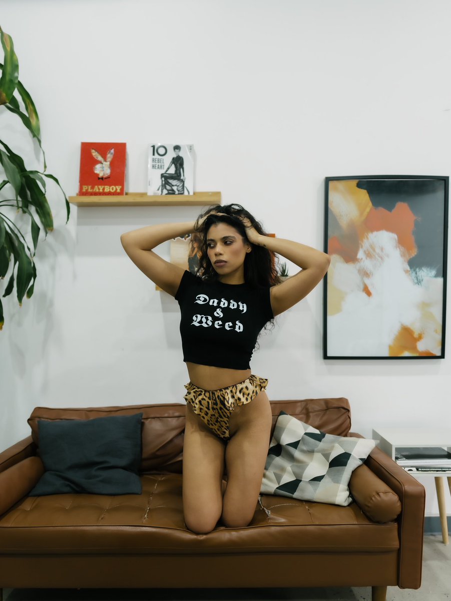 _mackey93's tweet image. Made you look 🖤