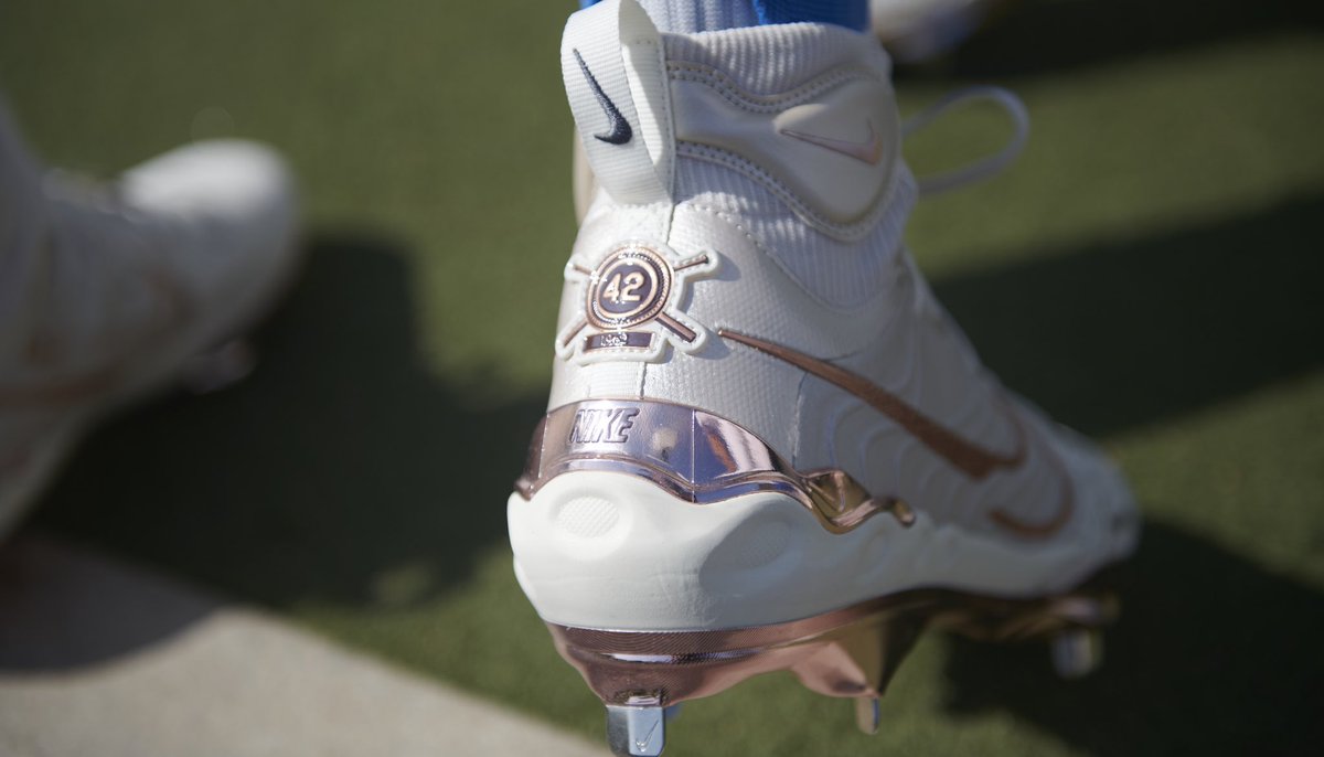 UCLABaseball's tweet photo. Rocking these "42" themed Nike Airs today in honor of Jackie Robinson Day and #Movement42.
ย
Thank you, @nikediamond!
ย
#GoBruins x @Nike https://t.co/3hKNeCTXZK
