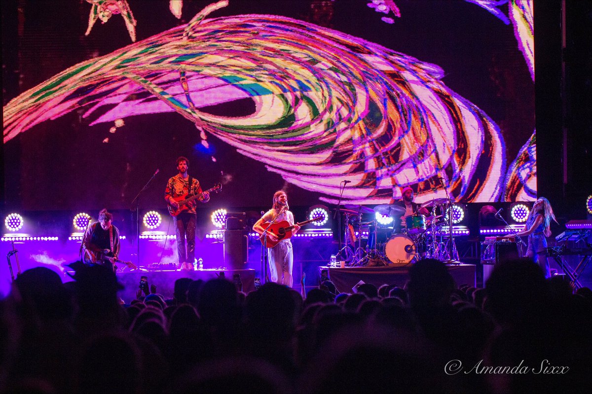 RedHatAmp's tweet photo. Mt. Joy | Raleigh, NC | 4.14.23

📸: @amandasixx #mtjoy #raleighnc #redhatamphitheater https://t.co/58oKS3uzrK