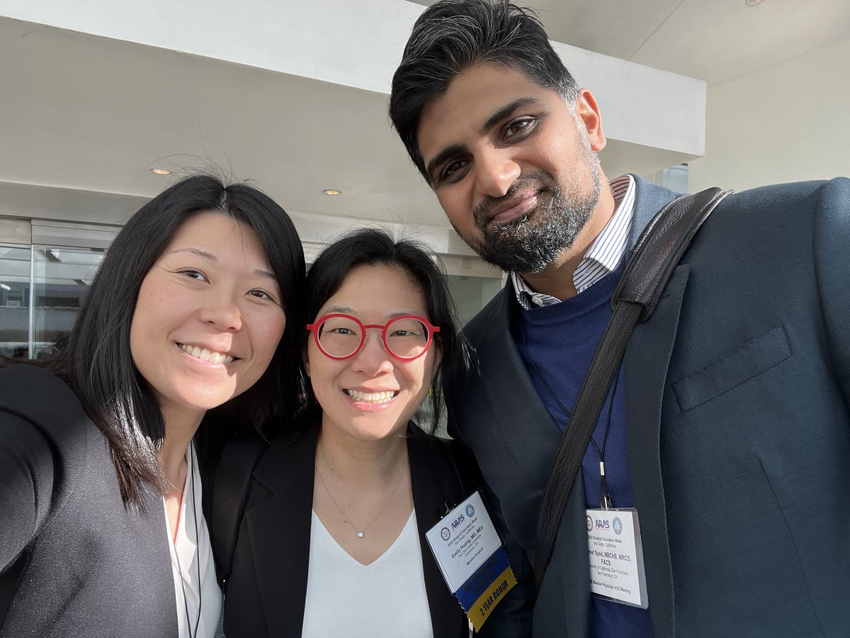 More fun things about #SEW2023 … seeing old friends and meeting new. Here we’ve collected several of @PSullivanUCSF’s Master’s students in one place (quite a feat 😉)!