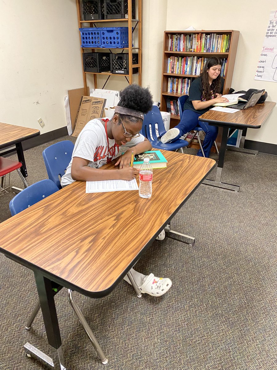 MsYoung2019's tweet photo. The fact that these 7th graders were willing to open a dictionary was an accomplishment in itself! They really rocked it at Saturday school today as they prepared for the STAAR reading test! #ELAted #HildeJoy #StaarPrep #dictionaryscavengerhunt @HildebrandtKISD https://t.co/3jFkH4tkB1