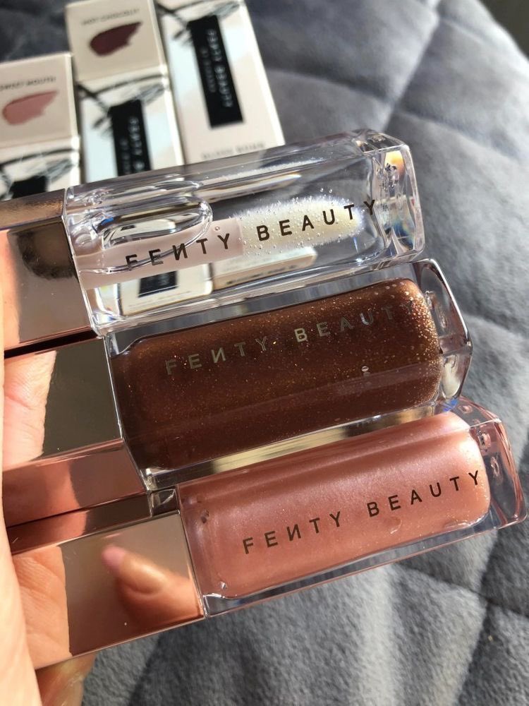 Ohlala's tweet photo. Best glosses in the game https://t.co/nFS6AcEXDy