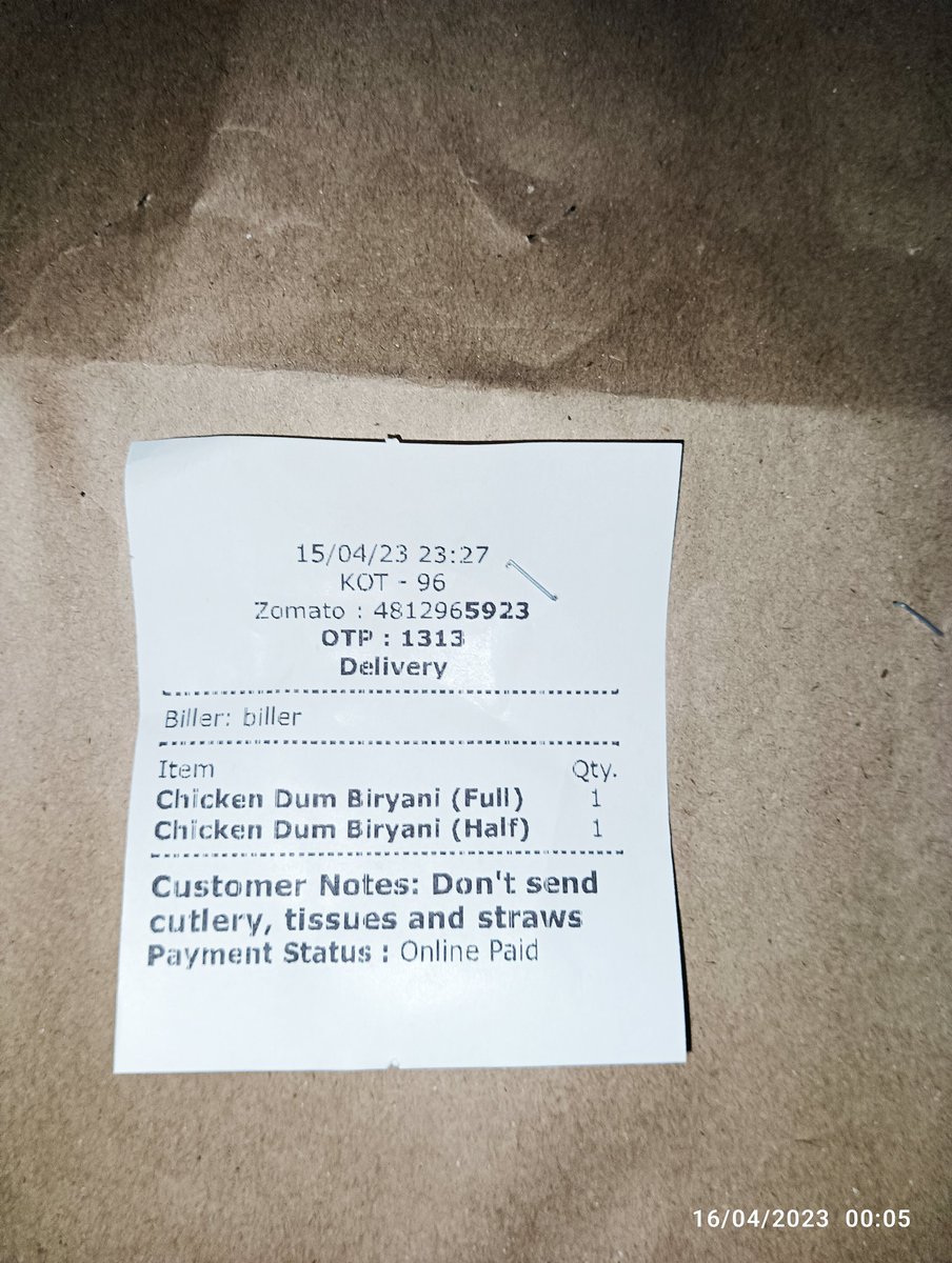 Rising_trader's tweet photo. @zomato thanks swiggy for ordering from zomato https://t.co/jISxGUGSt5