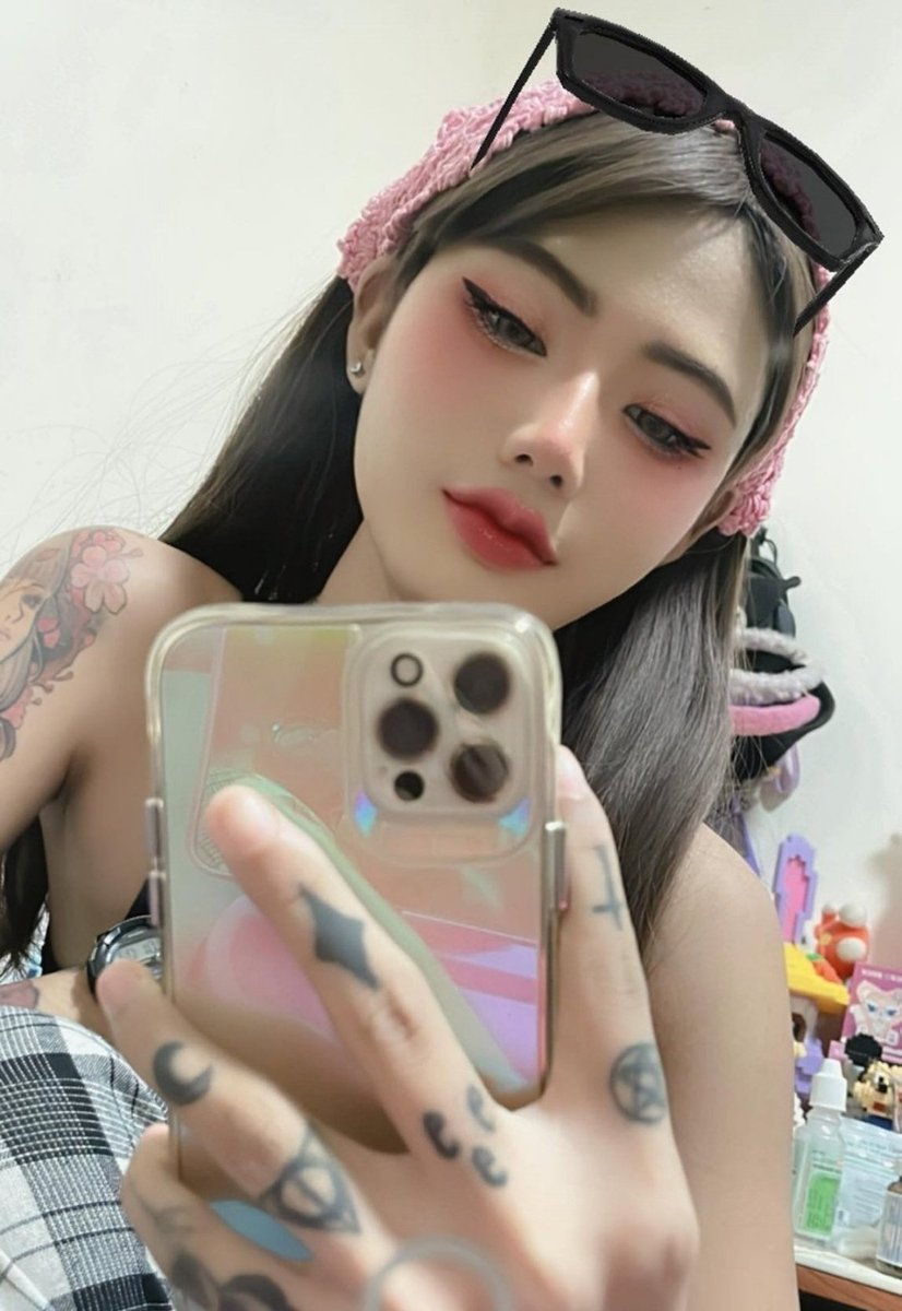 S_Supatsor's tweet photo. ไม่อยากโดนปะแป้ง  อยากโดนหอมแก้มมากกว่า  🌼
#บางแสน #ศรีราชา #อ่าวอุดม #เครือสหพัฒน์ #แหลมฉบัง https://t.co/UmdyDoUgKv