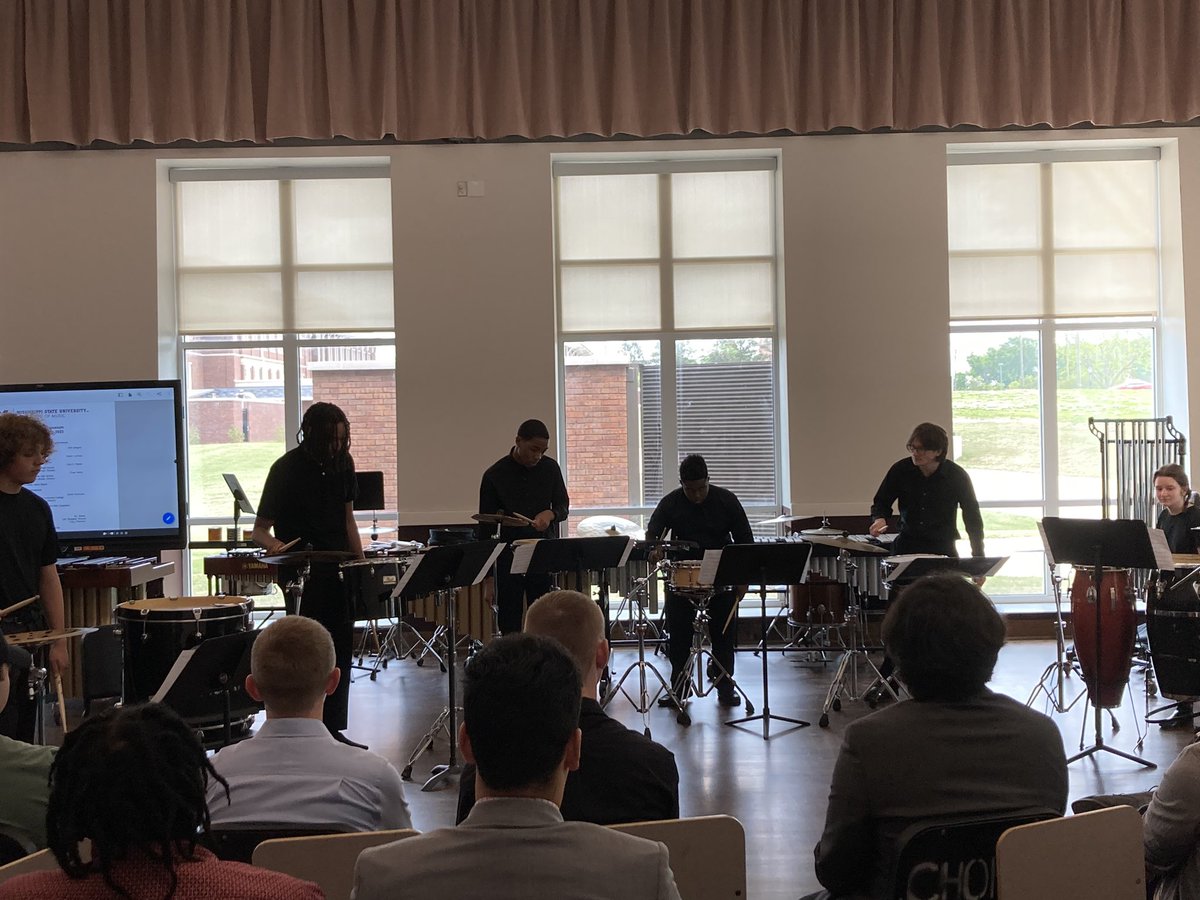 Partnership Band tweet media