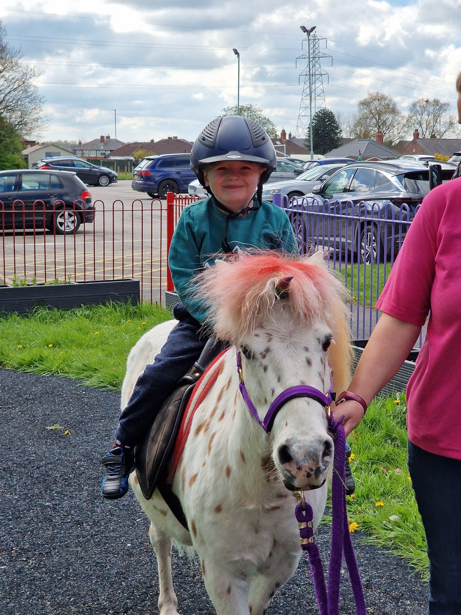 What a great fun day we had today with @team_1c and <a href="/jumpcharity/">JUMP Children's Charity</a> looking forward to seeing all the photos. My boys had an amazing time a great way to treat the families and children especially the little Heart Warriors 💕 thank you to all staff and volunteers and Mr Todd 🦄