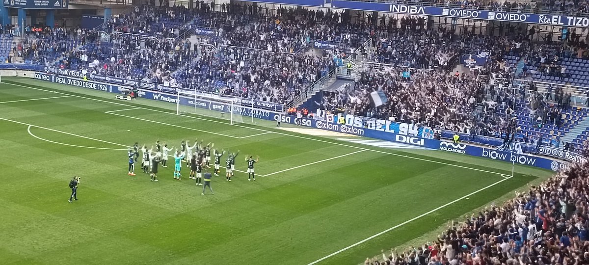 azulcastrillon's tweet photo. Victoria en el Tartiere!!
2-1 ante el Lugo... Vamos Oviedo!!!
#Alládondetuestés #victoriaazul💙 #sisepuede💪 https://t.co/pd3Ag0daZs