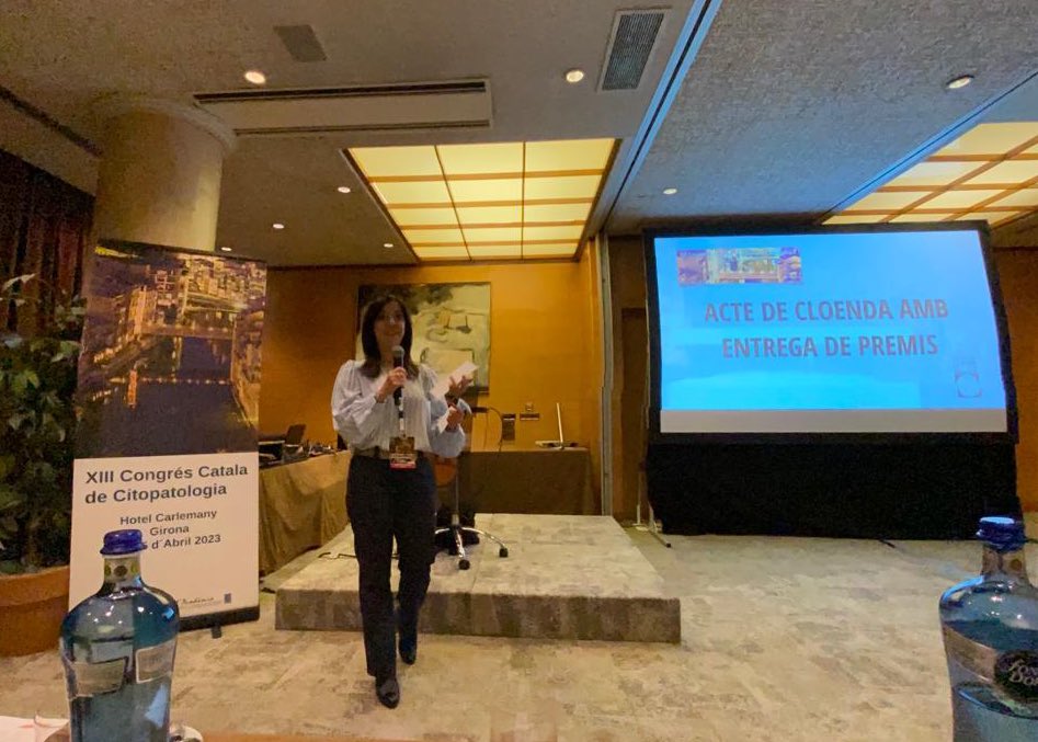 CitopatolCAT's tweet photo. Acte de Cloenda amb la Presidenta de la Societat Dra @lara_pijuan, expectatives assolides 🙌🏻 
Alt nivell per aquest XIII Congrés de la nostra Societat
Agraïments per tots els assistents, comité científic, participants, patrocinadors, col.laboradors i @HotelCarlemany 
#CitopatCat https://t.co/Qg4YS5kQ3e