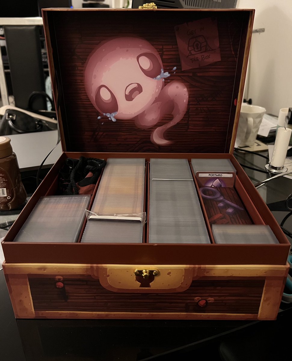 monado_arts's tweet photo. Drew one of my favourite boss fights ever to celebrate how much fun Four Souls Requiem is. Thanks @edmundmcmillen @TheMaestroTeam very cool! Loving the big boi box, the art, balance changes and everything you guys did! Hell even sleeving the cards was fun. https://t.co/RhIfbEVfL8