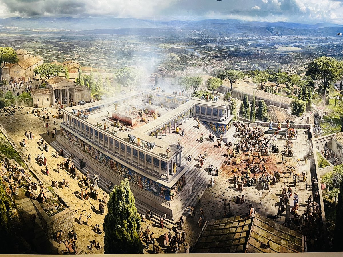 unalcem's tweet image. Hayalgücünü realiteye dönüştürebilen insanlara hayranım. 4.denememde de Pergamonmuseum’a girememiş olsam da Yadegar Asisi’nin Bergama’ya adeta yeniden hayat verdiği Pergamon-Panaroma beni adeta dönemin bergamasına ışınladı. Ayrıntılara hayran olmamak elde değil.
